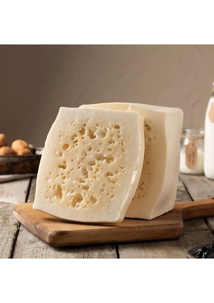 Mihaliç Kelle Peyniri (1 Kg)