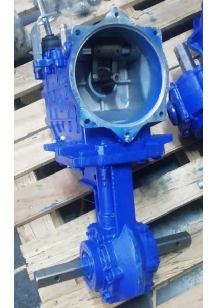 12 Hp Şanzıman 3 Ileri 1 Geri 32MM Çapa Şanzımanı ve Debriyaj Seti fiyatları