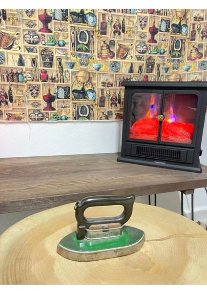 Antika Kömürlü Ütü