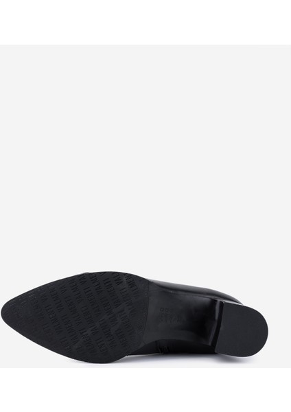 Kadın Hakiki Deri Siyah Topuklu Bot 51 8044 Bn Bot SK25-26 Sıyah Nappa fırsatları