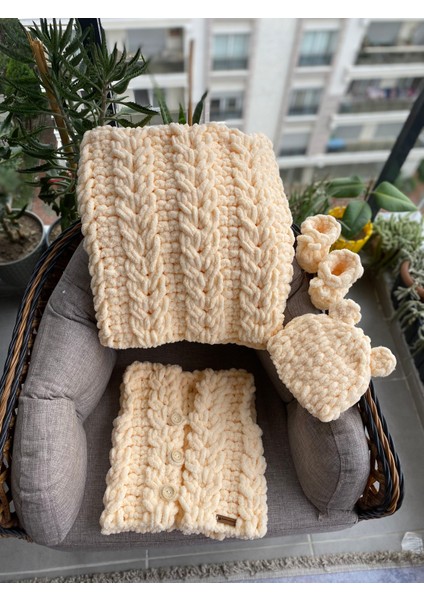 El Örgüsü Bebek Battaniyesi Takımı