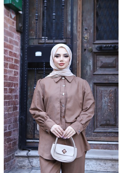 Sedef Düğmeli Süet Takım modelleri