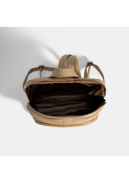 Kadın Bej Sırt Çantası indirimleri