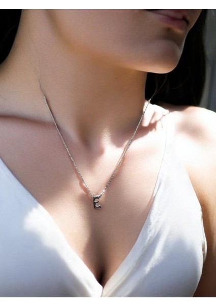 E Harfi 316L Paslanmaz Çelik Zincir Gümüş Kaplama Kolye Hediye Kalp Sevgili Eş