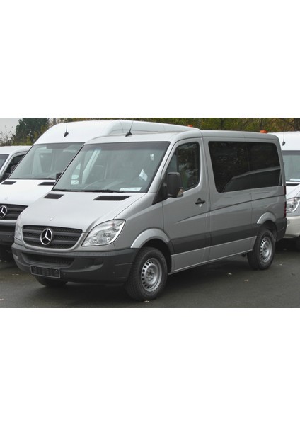 Mercedes Sprinter W906 2006-2012 Motorlu Ön Far Sağ