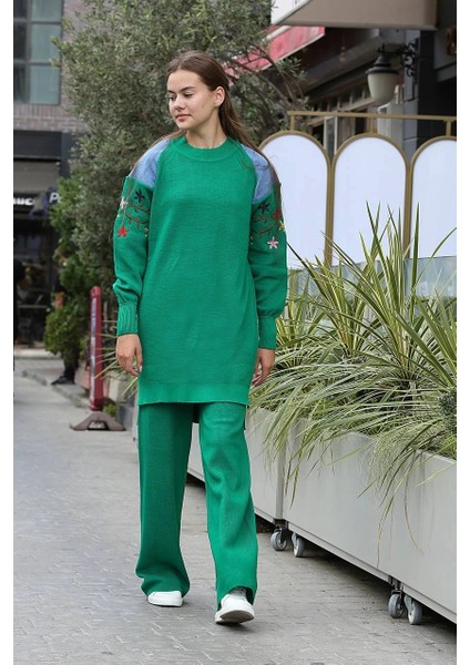 Omuz Detaylı Kol Nakışlı Ikili Alt Üst Triko Takım Yeşil fiyatları