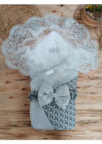 Litaetrend Yenidoğan Ultralüks Piramit Desenli Güpürlü Bebek Battaniyesi Kundak Gümüş