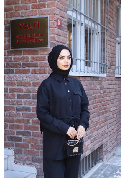 Bağcıklı Süet Pantolonlu Takım fırsatları