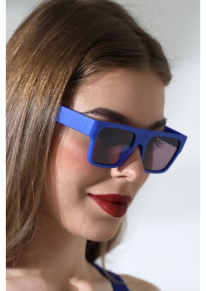 Kadın Kare Lacivert Renkli Cam Mat Güneş Gözlüğü Garson B fırsatları