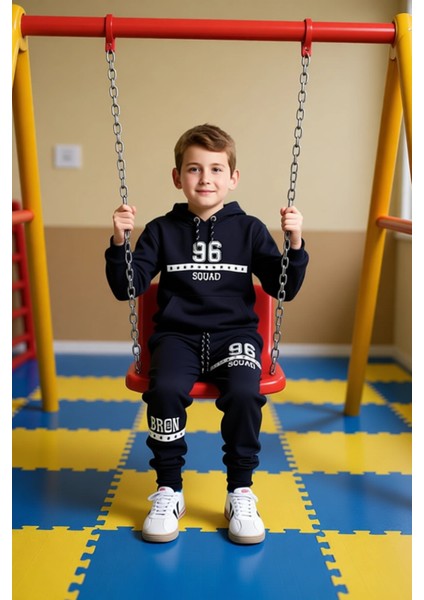 Genç Erkek Slogan Detaylı Örme Eşofman Takımı Kaliteli Şık Rahat Günlük modelleri