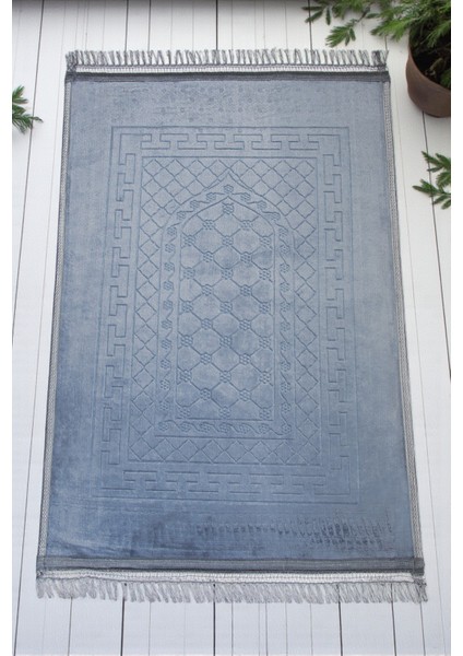 Yumuşak Kadife Dokulu Peluş Seccade Mavi fiyatları