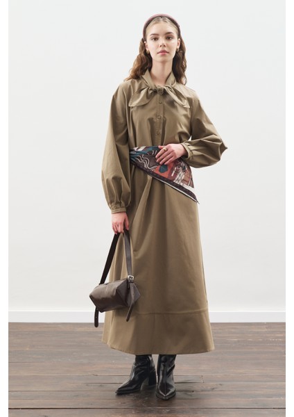 Yakası Bağlama Detaylı Elbise Haki fiyatları