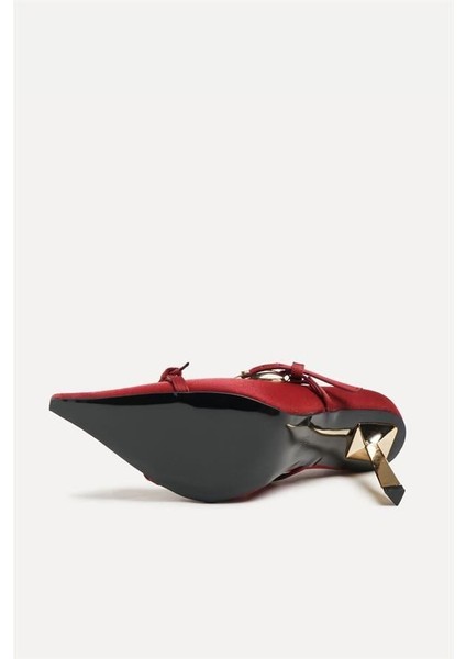255015 Metal Tokalı Stiletto Bordo Saten