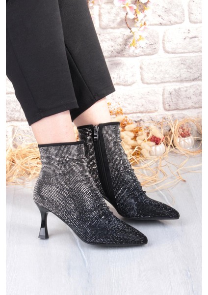 25K136 Rahat Taş Baskılı 7 cm Yükseklik Topuklu Kadın Bot