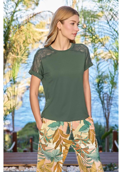 Kadın Yaprak Desenli Dantelli Kısa Kollu Büyük Beden Kapri Takımı 25093BAT. indirimleri