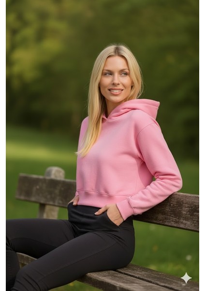 Kapşonlu Kadın Crop Sweatshirt modelleri