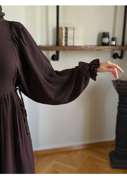 Yarımpat Yandan Bağlamalı Müslin Elbise 1004 fırsatları