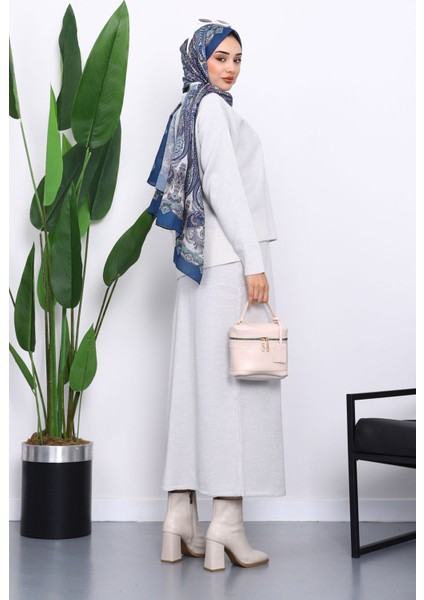 Ekru Gömlek Yaka Triko Etekli Takım fırsatları