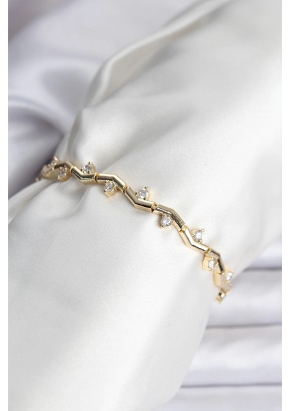 Zikzak Model Pirinç Gold Renk Bileklik