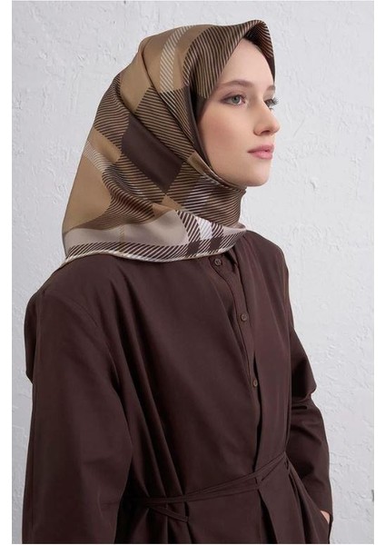 2025 Desenli Saf Ipek Twill Eşarp 9418-50 modelleri