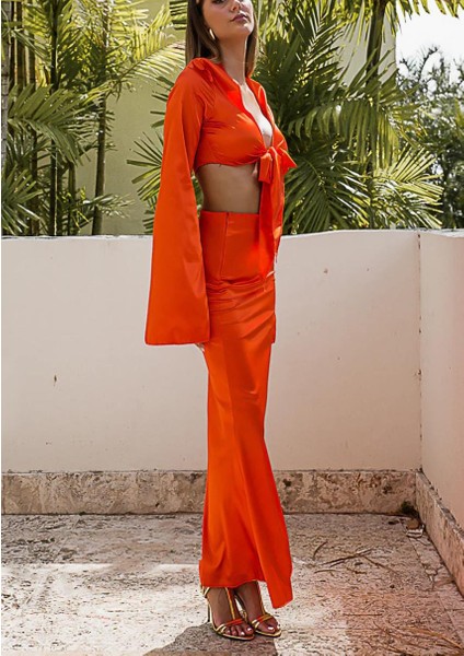 Turuncu Saten Çan Kollu Etek Bluz Takım – Önü Bağlamalı Kısa Üst ve Uzun Etek Saten Takım indirimleri