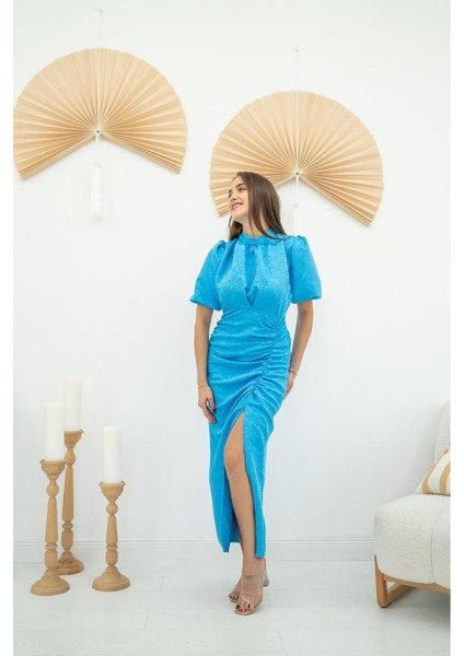 Mavi Jakarlı ve Desenli Elbise