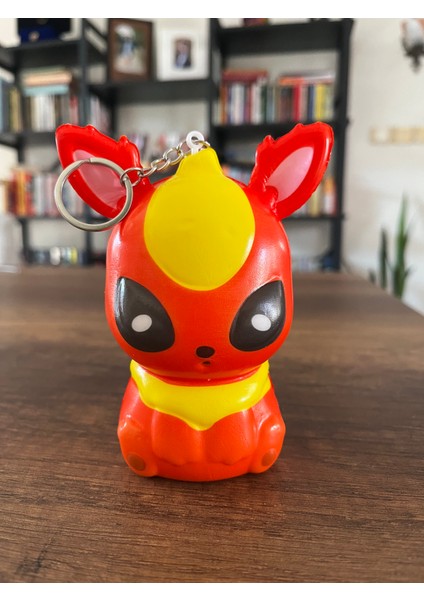 1 Adet Pokemon Pikachu Eevee Flareon Slyveon Karakter Squishy Anahtarlık