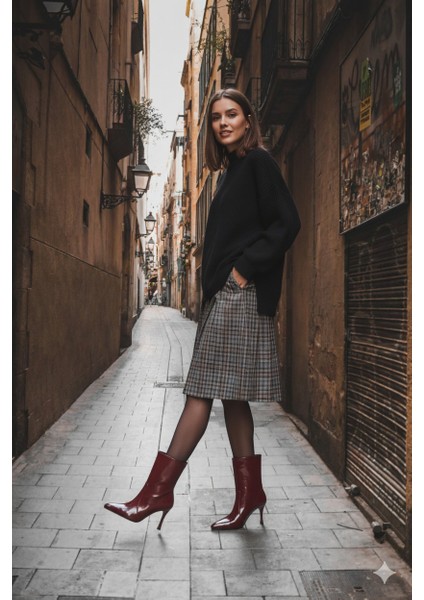 V752550208 Bordo Rugan Ince Topuklu Kadın Bot fiyatları