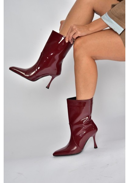 V752550208 Bordo Rugan Ince Topuklu Kadın Bot
