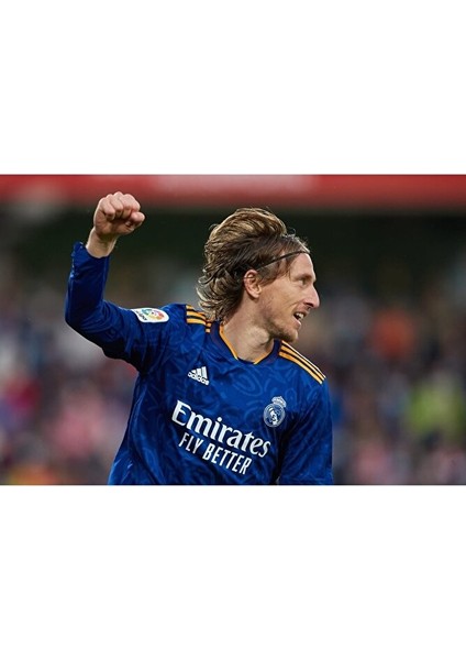 Real Madrid 2021/22 Sezonu Luka Modric Deplasman Forması