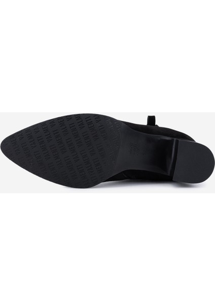 Kadın Hakiki Deri Siyah Süet Topuklu Bot 51 8044 Bn Bot SK25-26 Sıyah Suet fırsatları