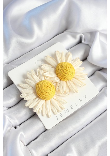 Bfs Papatya Model Beyaz ve Sarı Renk Kadın Küpe