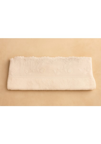 30*50 %100 Pamuk Işlemeli Krem Havlu modelleri