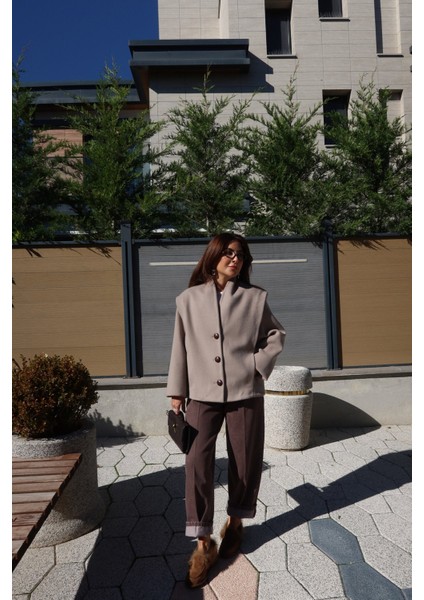 Yıkamalı Geniş Kalıp Mom Jean fiyatları