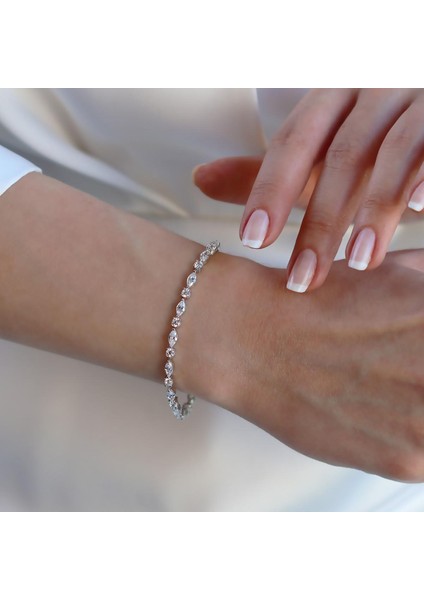 Mekik Zirkon Taşlı Gümüş Bileklik fırsatları