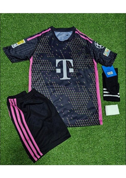 M.ü.n.i.h 2023/24 Yeni Sezon Sacha Boey Çocuk Forması 4'lü Set fiyatları