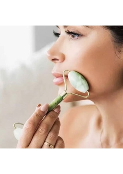 Siyah Nokta Gözenek Temizleyici Fırça ve Doğal Çift Taraflı Yeşim Taşı Masaj Aleti Roller modelleri