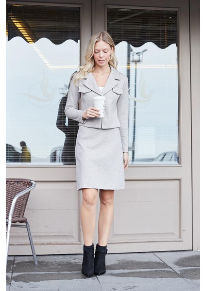 Kadın Kalın Esnek Kumaş Yüksek Bel Diz Üstü Çan Etek-Bej