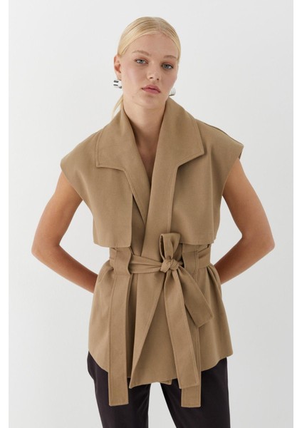 Kuşaklı Uzun Yelek Bej fırsatları