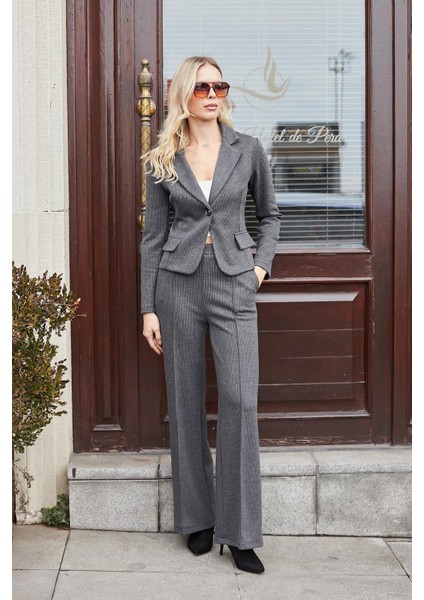 Kadın Hafif Esnek Fitilli Kumaş Yakalı Cep Kapaklı Uzun Kol Blazer Ceket-Antrasit