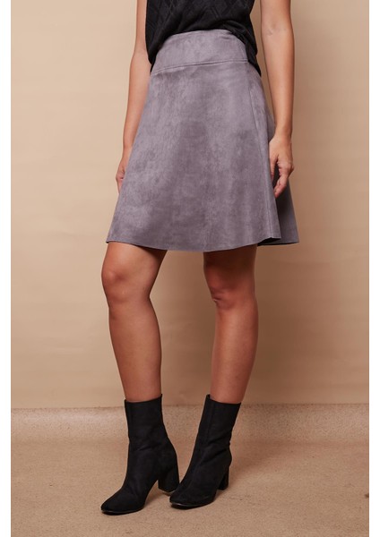 Hafif Likralı Süet Kumaş Yüksek Bel Diz Üstü Kısa Kiloş Etek-Gri