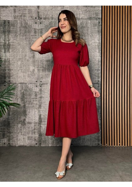 Kadın Kısa Kollu Yakası Açık Katlı Bürümcük Balon Elbise