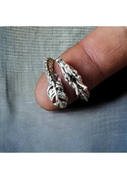 4 Adet 925 Ayar Gümüş Kaplama Ayarlanabilir El Yapımı Erkek Kadın Yılan Pençe Ejderha Yüzük Seti fırsatları