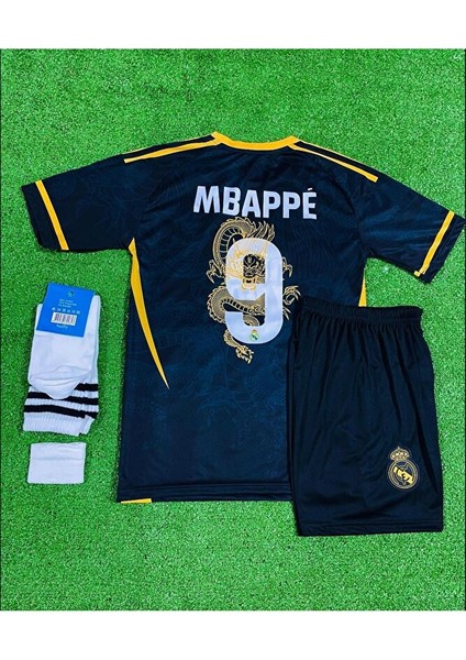 R.e.a.l M.a.d.r.i.d 2024/25 Yeni Sezon Kylian Mbappe Konsept Çocuk Forması 4'lü Set (Black-Gold) modelleri