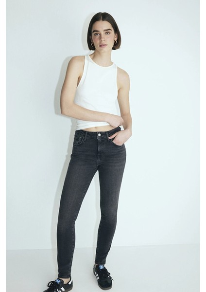 Tess Pamuklu Skinny Fit Normal Bel Dar Paça Jeans Bayan Kot Pantolon 100328