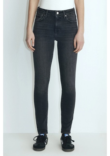 Tess Pamuklu Skinny Fit Normal Bel Dar Paça Jeans Bayan Kot Pantolon 100328 modelleri