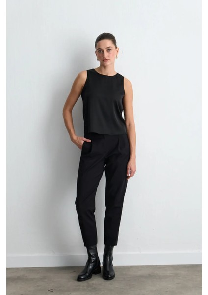 Kalın Askılı Saten Atlet Bluz - Siyah