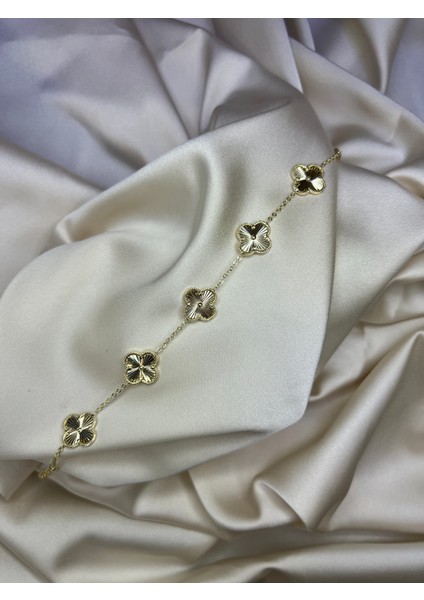 Çelik Gold Clover Bileklik modelleri
