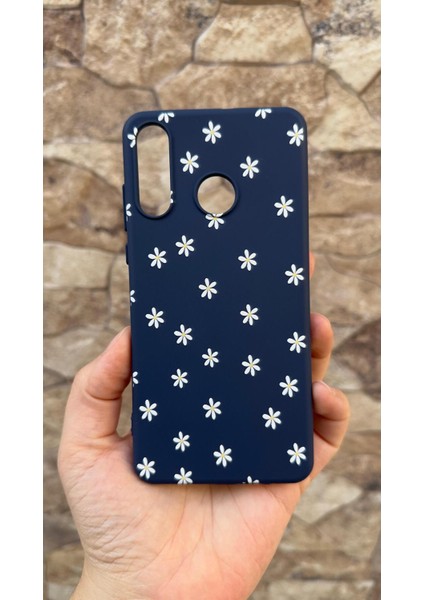 Huawei P30 Lite Uyumlu Mini Papatya Desenli Silikon Darbe Emici Klasik Korumalı Rubber Kılıf fiyatları