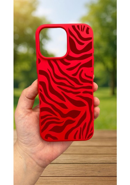 iPhone 16 Pro Max - Kırmızı Zebra Desenli Silikon Darbe Emici Klasik Korumalı Rubber Kılıf fiyatları